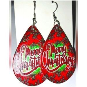 Super cute festive holiday earrings